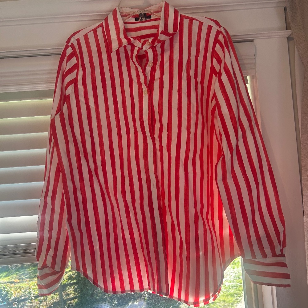 NWT Red and White Ann Taylor Shirt size small